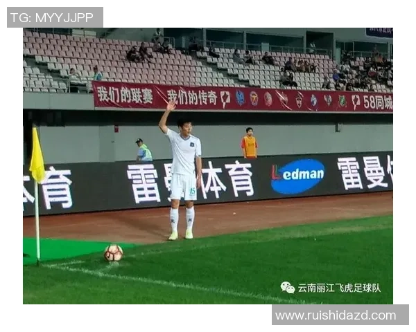 深圳网球队包夹打法深度分析与战术应用探讨 深圳网球队包夹打法深度分析与战术应用探讨