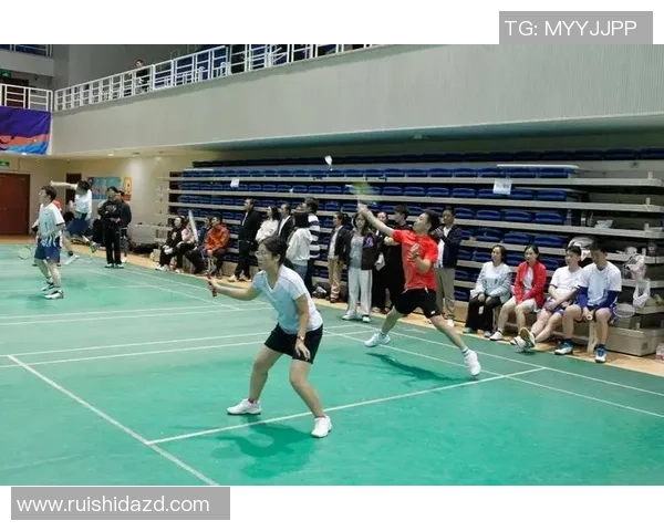 深圳羽毛球队在全国团队协作排行榜中荣获第五名展现出色团队精神与实力