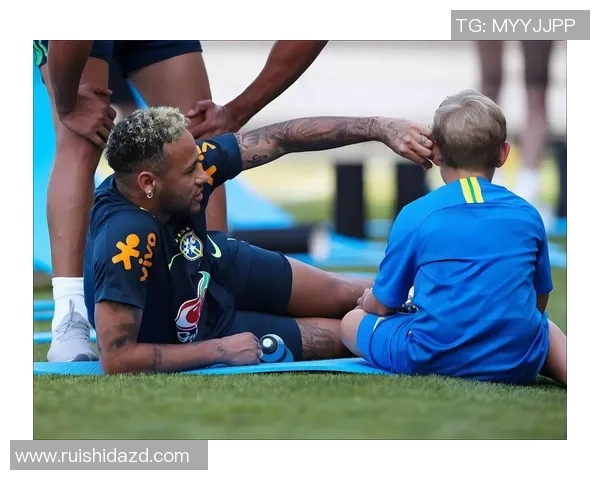 踢光头的足球明星背后的故事与传奇人生探索